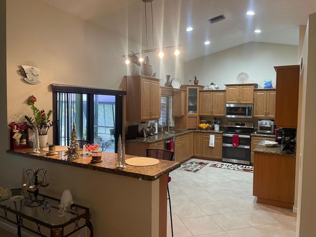 11884 NW 2nd Court, Coral Springs, FL 33071