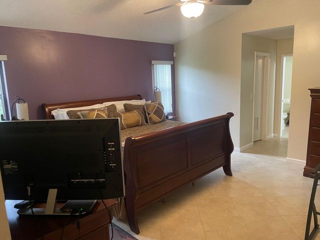 11884 NW 2nd Court, Coral Springs, FL 33071