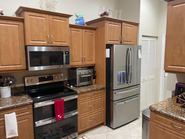 11884 NW 2nd Court, Coral Springs, FL 33071