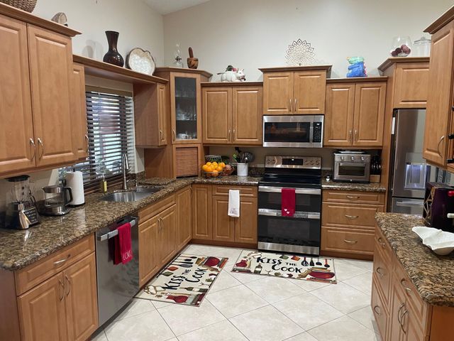 11884 NW 2nd Court, Coral Springs, FL 33071