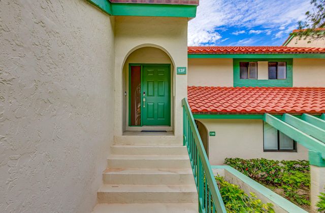 13 Lexington Lane E F, Palm Beach Gardens, FL 33418