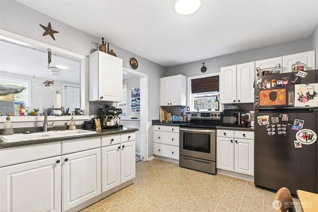 312 26th Avenue S, Seattle, WA 98144