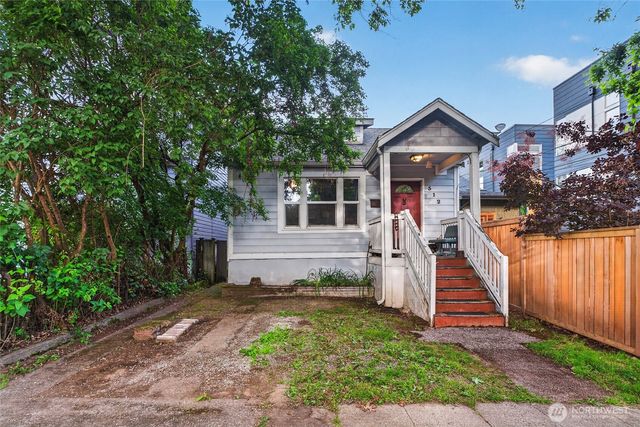 312 26th Avenue S, Seattle, WA 98144