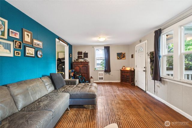 312 26th Avenue S, Seattle, WA 98144