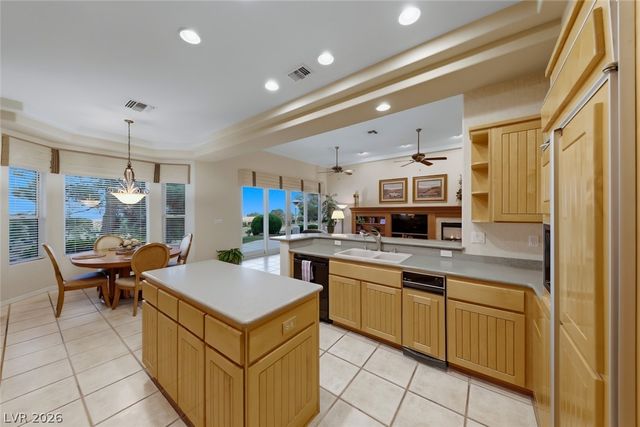 3032 Crib Point Drive, Las Vegas, NV 89134