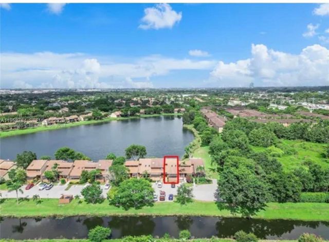 4226 SW 87th Ter, Davie, FL 33328