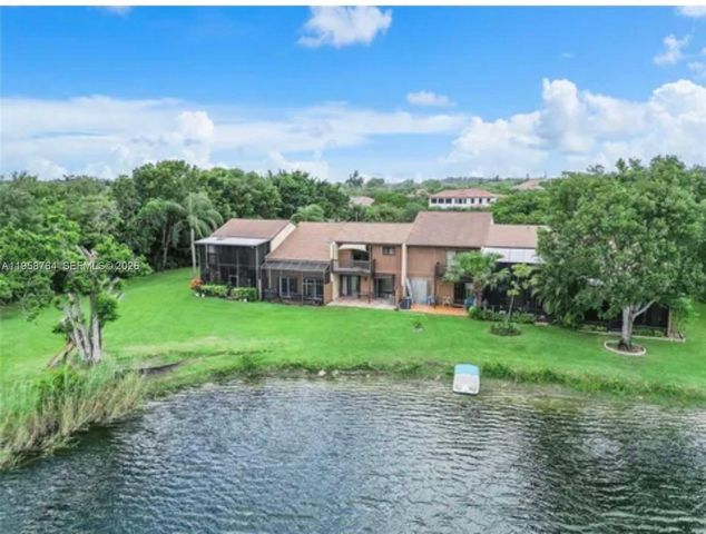 4226 SW 87th Ter, Davie, FL 33328