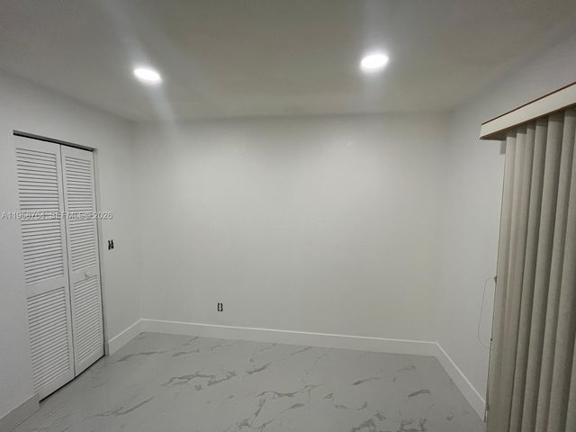 4226 SW 87th Ter, Davie, FL 33328