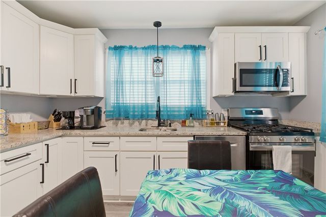 12 Roosevelt Street, North Providence, RI 02904