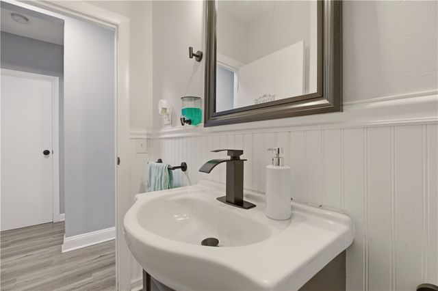 12 Roosevelt Street, North Providence, RI 02904