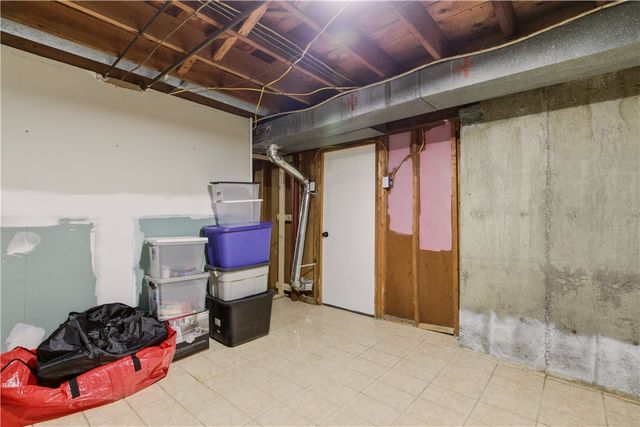 12 Roosevelt Street, North Providence, RI 02904