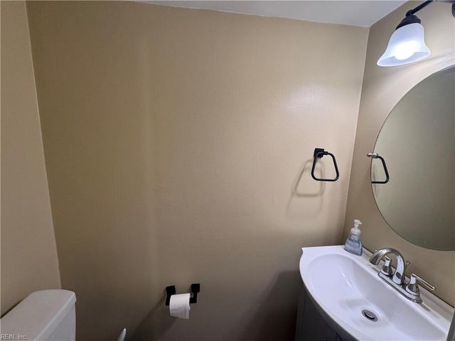 2638 King CT, Chesapeake, VA 23324