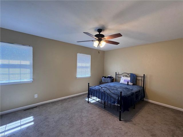 2638 King CT, Chesapeake, VA 23324