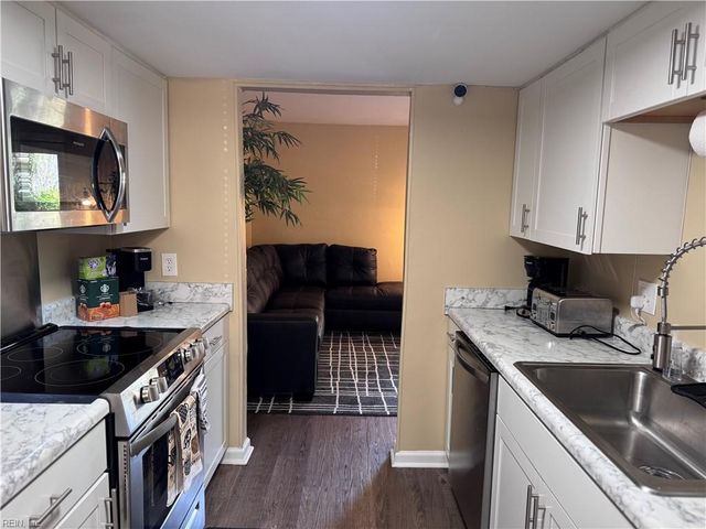 2638 King CT, Chesapeake, VA 23324