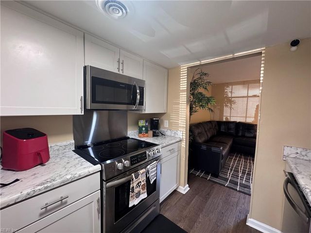 2638 King CT, Chesapeake, VA 23324