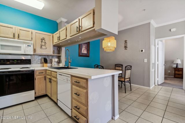 130 VERACRUZ Drive 722, Ponte Vedra Beach, FL 32082