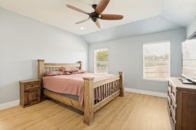1809 Millbrook Drive, Midlothian, TX 76065