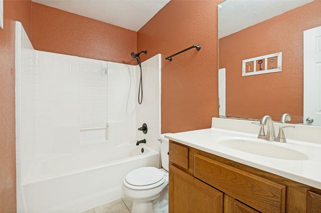 1809 Millbrook Drive, Midlothian, TX 76065