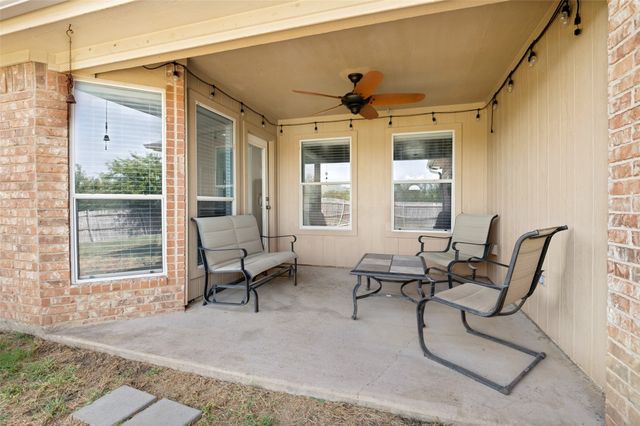1809 Millbrook Drive, Midlothian, TX 76065