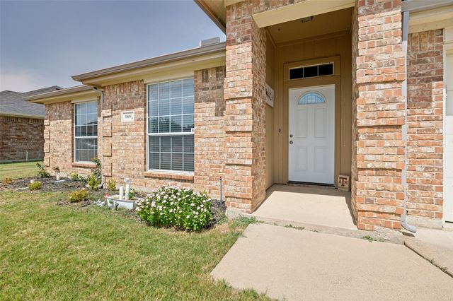 1809 Millbrook Drive, Midlothian, TX 76065