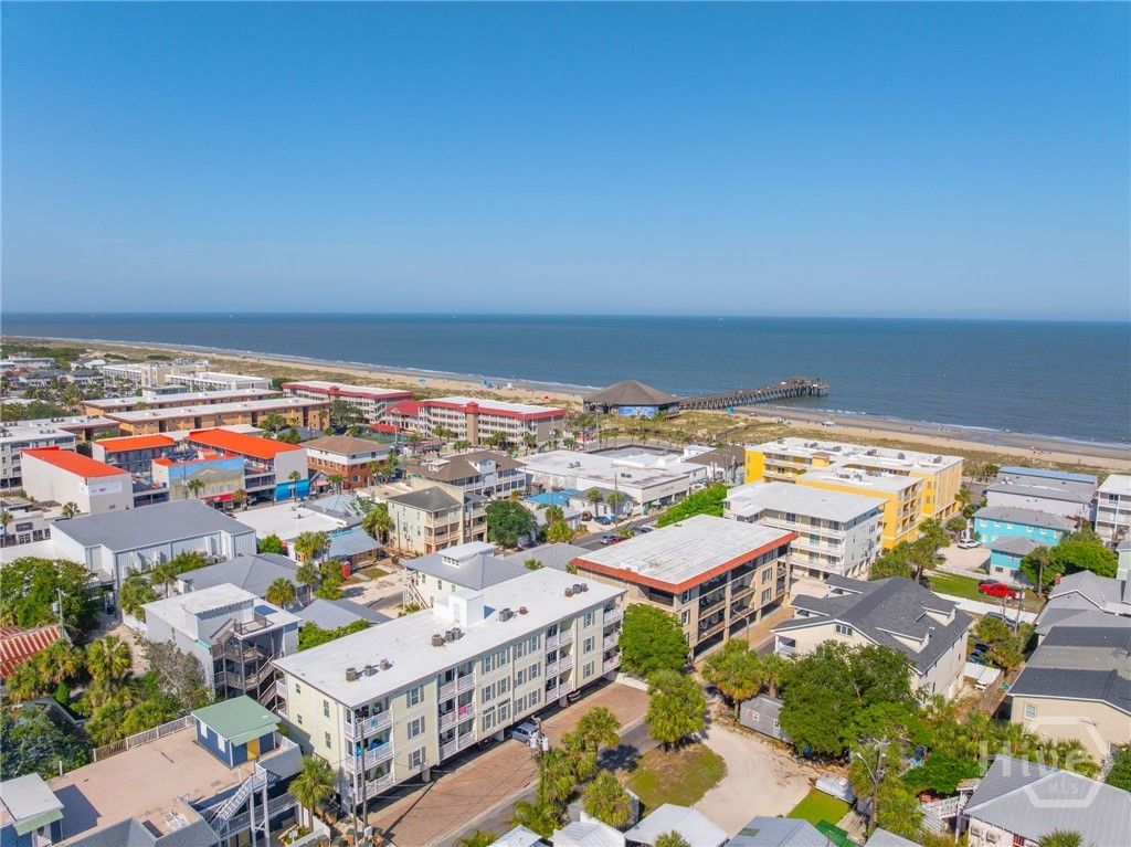 Image 53 of property listing at 18 Silver Avenue 1, Tybee Island, GA 31328