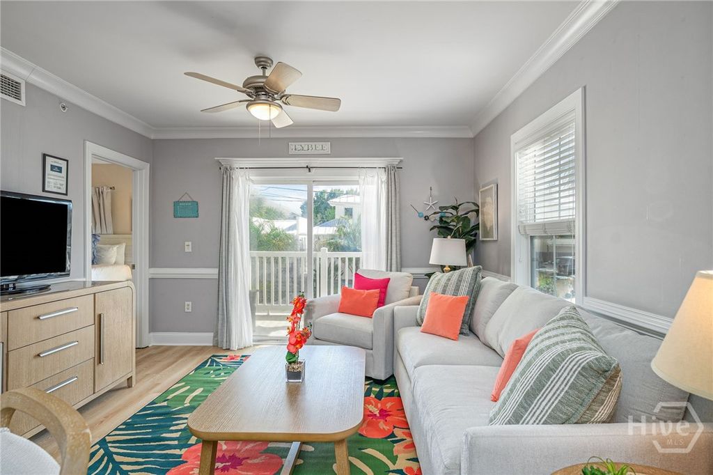 Image 61 of property listing at 18 Silver Avenue 1, Tybee Island, GA 31328