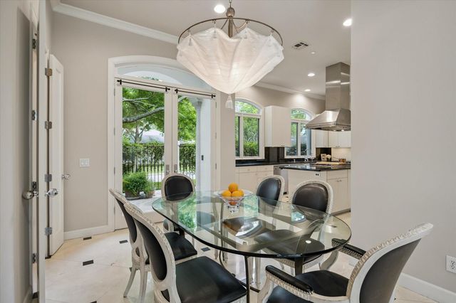 2102 Mcclendon Street, Houston, TX 77030
