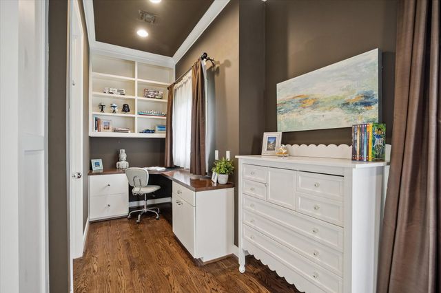 2102 Mcclendon Street, Houston, TX 77030