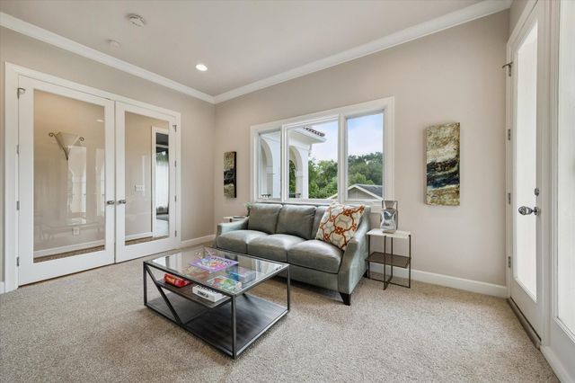 2102 Mcclendon Street, Houston, TX 77030