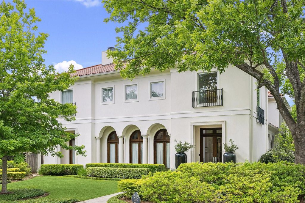 2102 Mcclendon Street, Houston, TX 77030