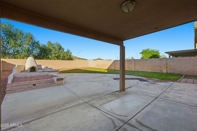 6782 W ROWEL Road, Peoria, AZ 85383