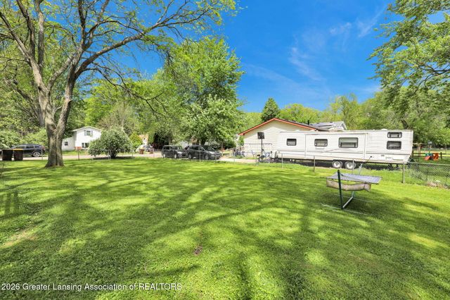 6352 Porter Avenue, East Lansing, MI 48823