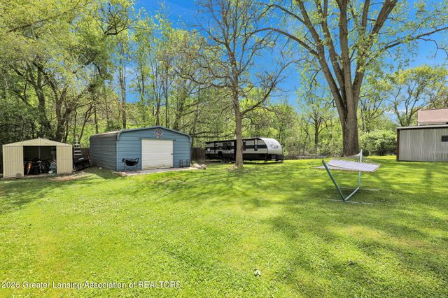 6352 Porter Avenue, East Lansing, MI 48823