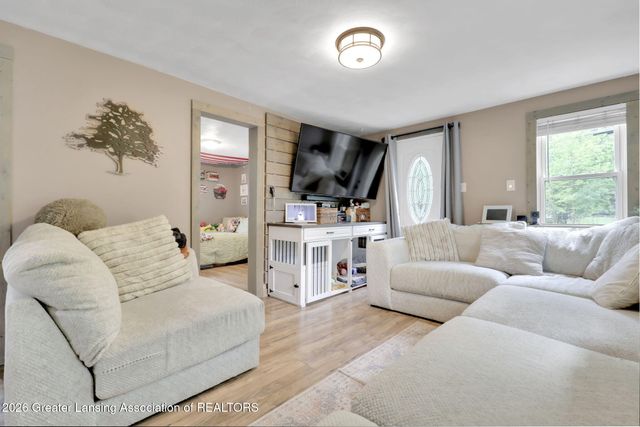 6352 Porter Avenue, East Lansing, MI 48823
