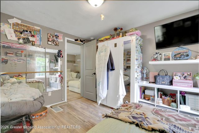 6352 Porter Avenue, East Lansing, MI 48823