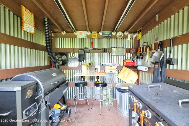 6352 Porter Avenue, East Lansing, MI 48823