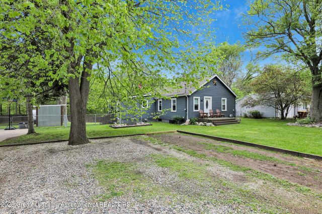 6352 Porter Avenue, East Lansing, MI 48823