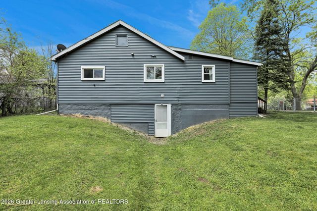 6352 Porter Avenue, East Lansing, MI 48823