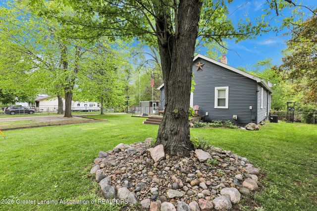 6352 Porter Avenue, East Lansing, MI 48823