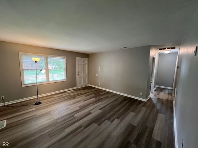 223 Highwood Drive, Westfield, IN 46074