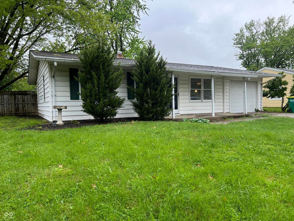223 Highwood Drive, Westfield, IN 46074