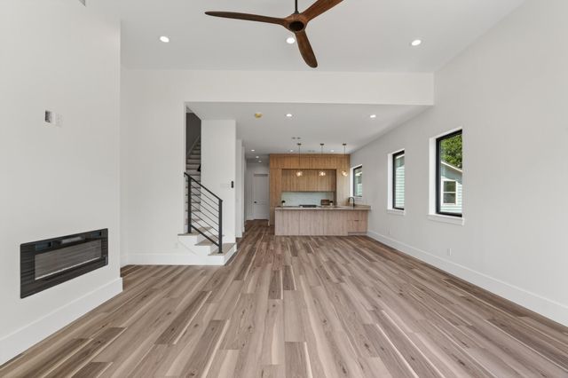 6824 Sidney Street B, Houston, TX 77021