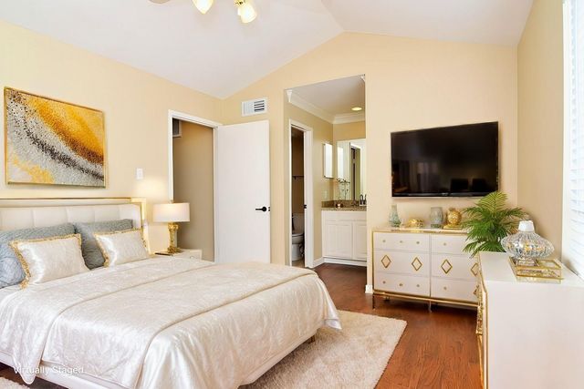 2120 Wilcrest Drive 113, Houston, TX 77042