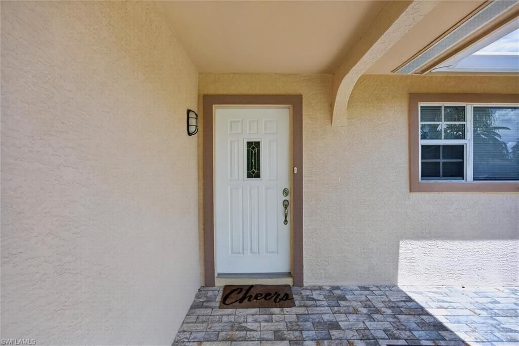 305 SE 27th TER, CAPE CORAL, FL 33904 — photo 5