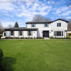 7275 Old Coach Trail, Washington, MI 48094