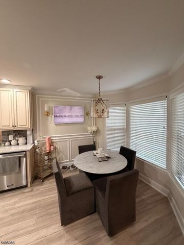 252 Crescenzi Ct, West Orange Twp., NJ 07052