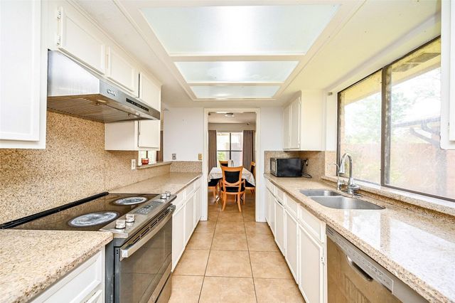 14431 Royal Hill Drive, Houston, TX 77083