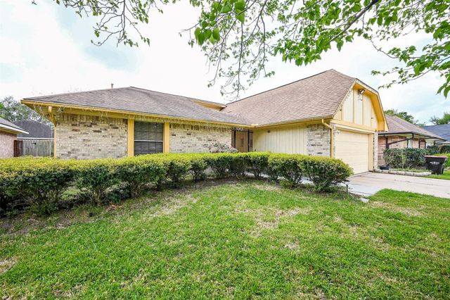 14431 Royal Hill Drive, Houston, TX 77083