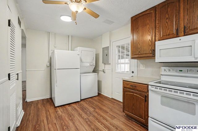 6795 Seward Street, Omaha, NE 68104