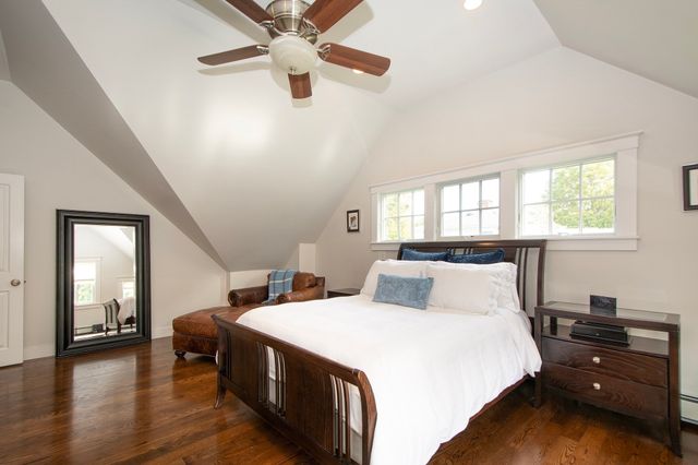 22 Spring St, Cohasset, MA 02025